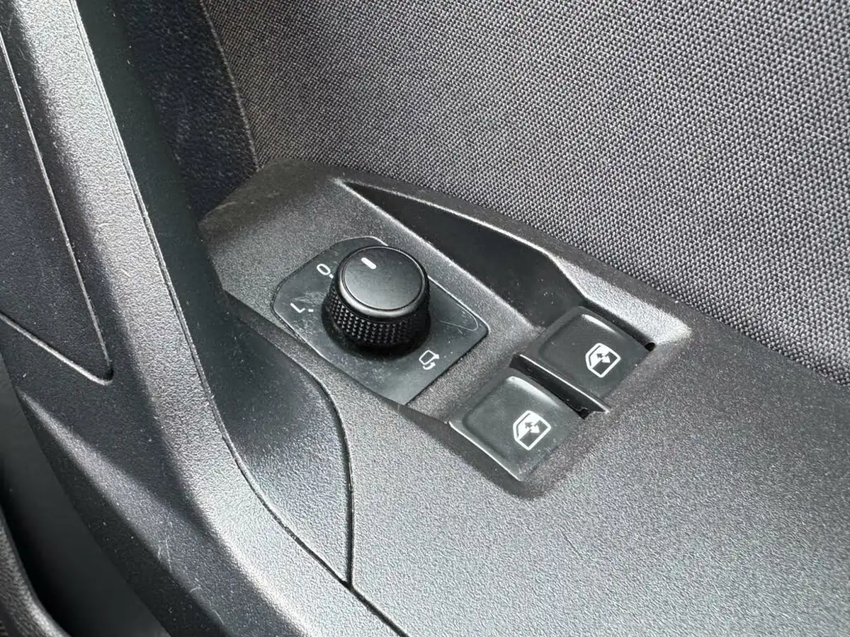 2018-seat-ibiza-10-tsi-fr-95ps-big-20