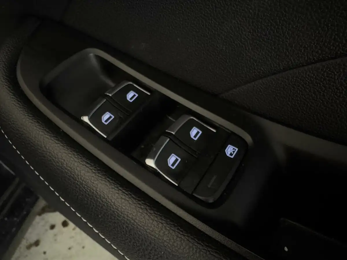 2022-mg-mg5-e-exclusive-ev-long-range-big-21