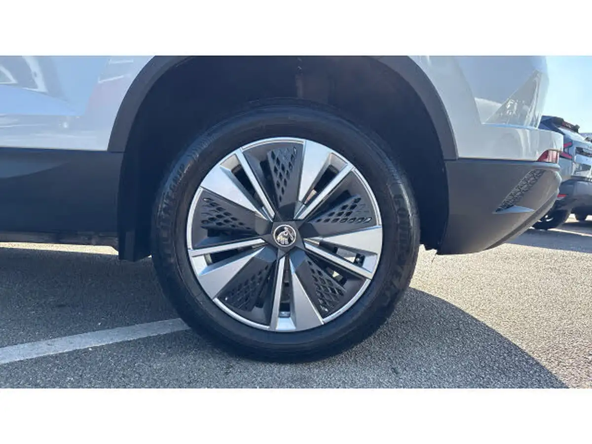 2023-skoda-karoq-15-tsi-se-drive-big-4