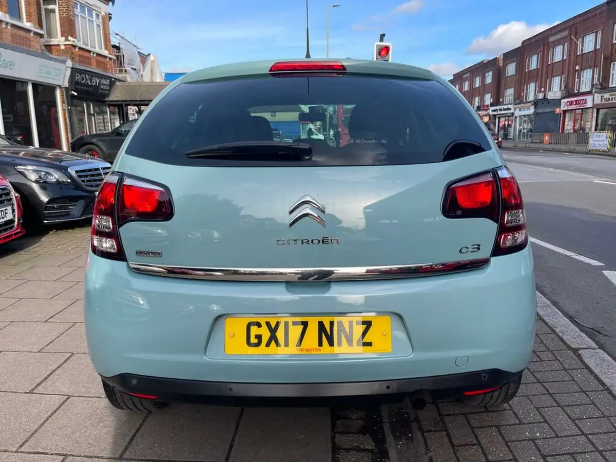 2017-citroen-c3-12-platinum-big-6