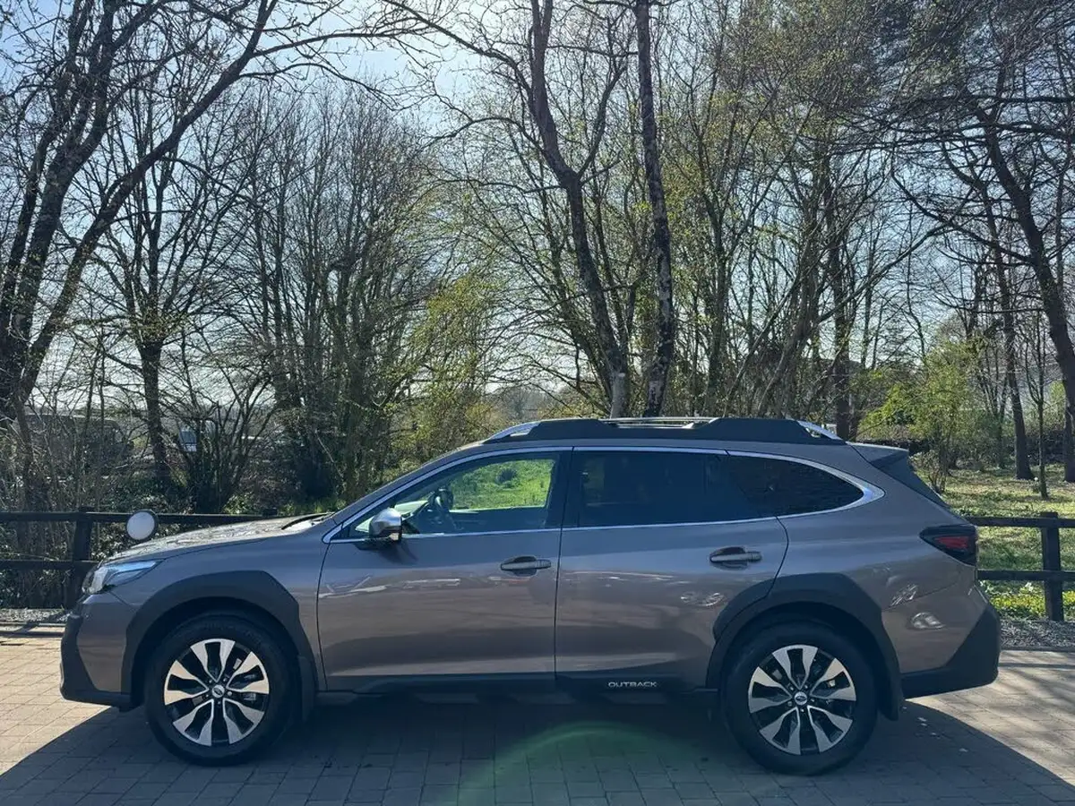 2024-subaru-outback-25i-touring-big-3