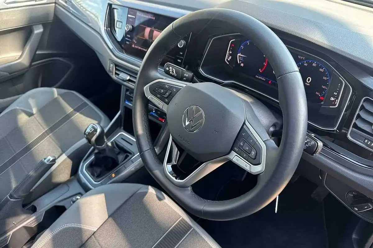 2023-volkswagen-polo-10-tsi-style-big-5