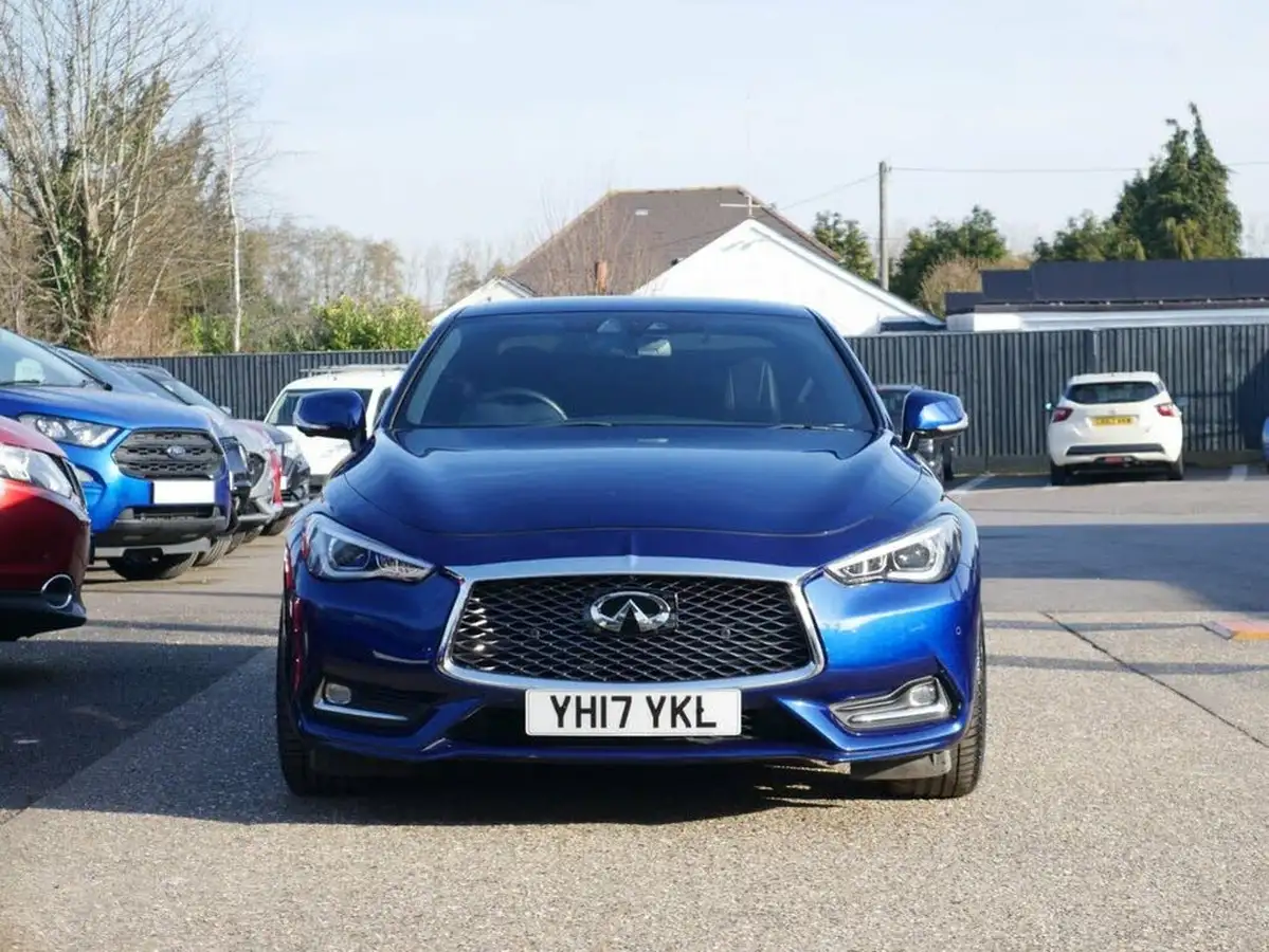 2017-infiniti-q60-30t-sport-tech-big-8
