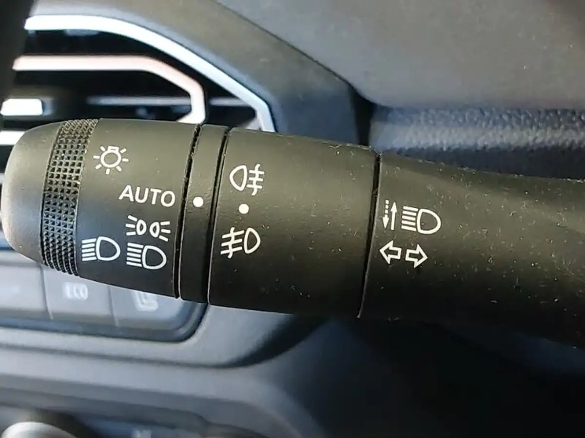 2024-dacia-jogger-16-tce-extreme-big-12