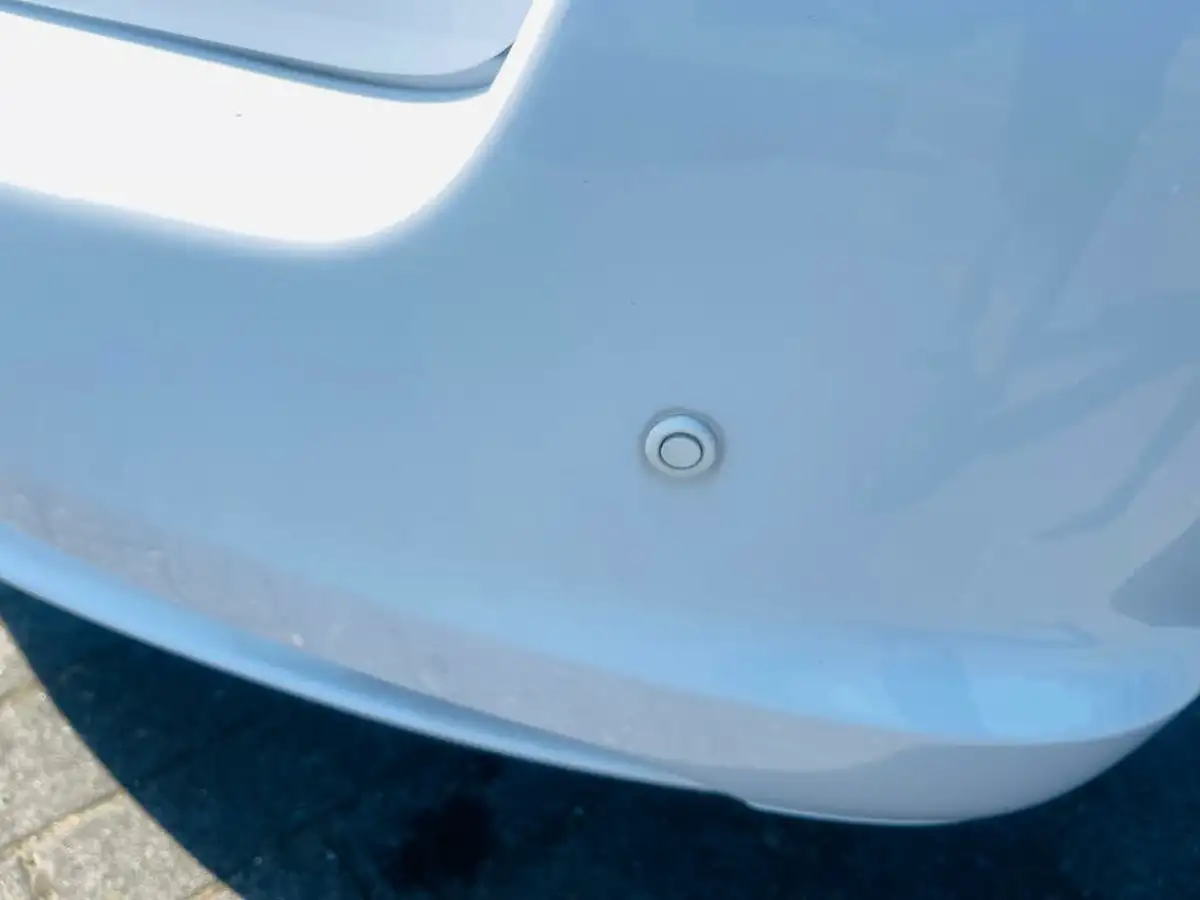 2010-honda-insight-13-es-big-32