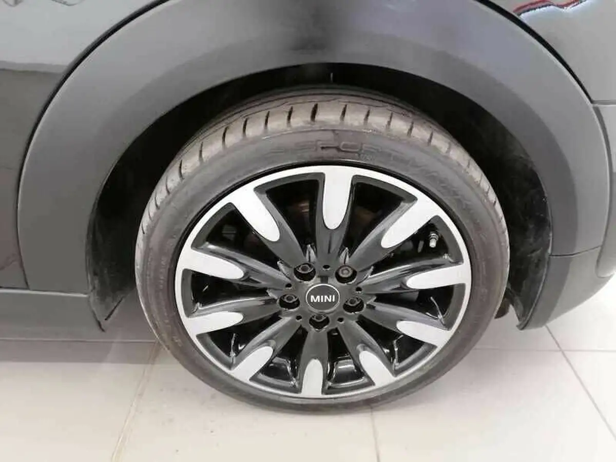 2019-mini-cooper-20-cooper-s-exclusive-189bhp-hatchback-5d-auto-big-1