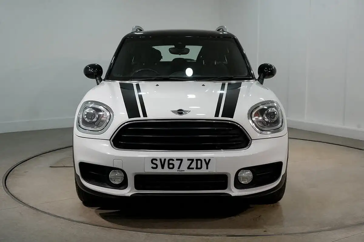 2017-mini-countryman-15-cooper-ss-big-2