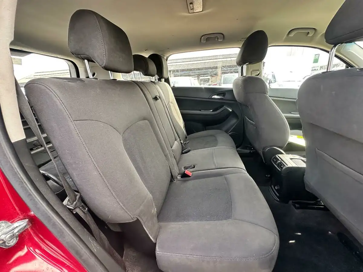 2012-chevrolet-orlando-18-lt-16v-auto-big-16