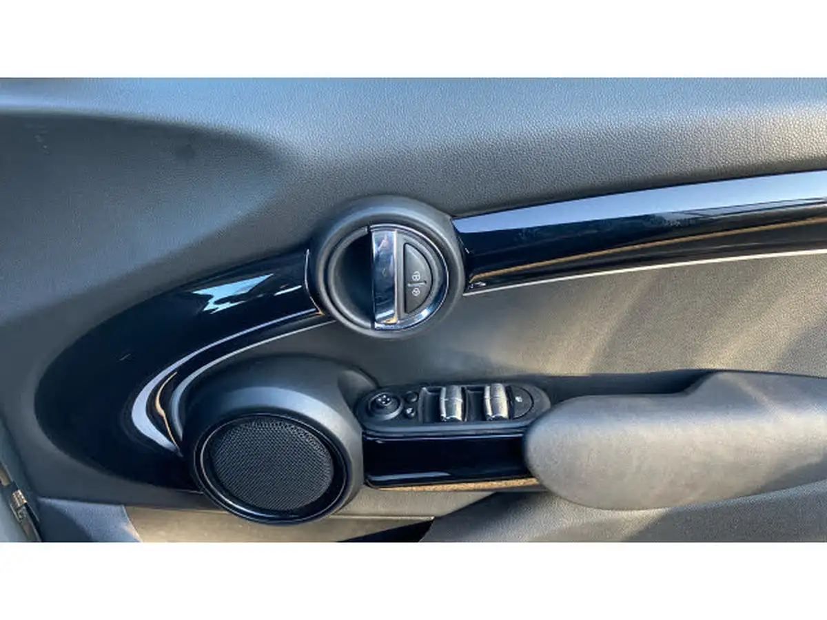 2021-mini-cooper-15-cooper-classic-hatchback-5d-big-19