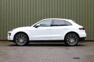 2016-porsche-macan-30td-s-small-3