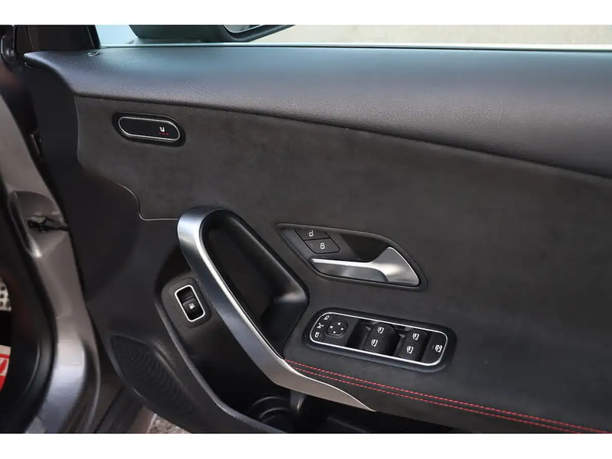 2021-mercedes-benz-a-class-13-a250e-amg-line-executive-saloon-4d-big-9