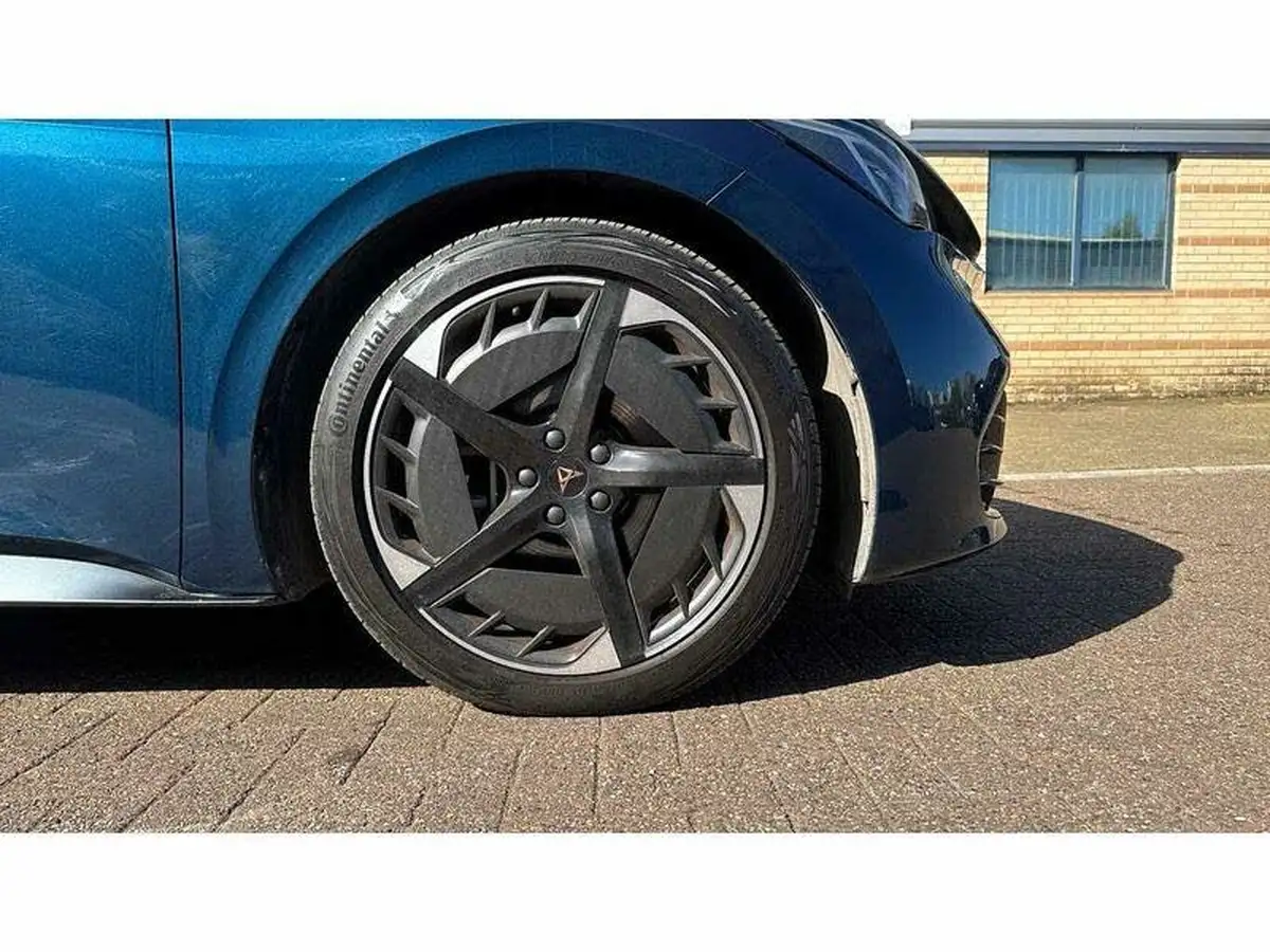 2024-cupra-born-e-v3-230ps-77kwh-e-boost-big-4