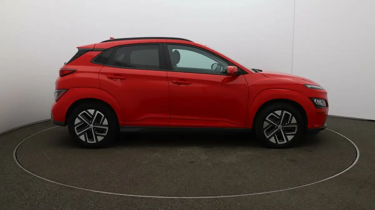 2022-hyundai-kona-e-ultimate-big-44