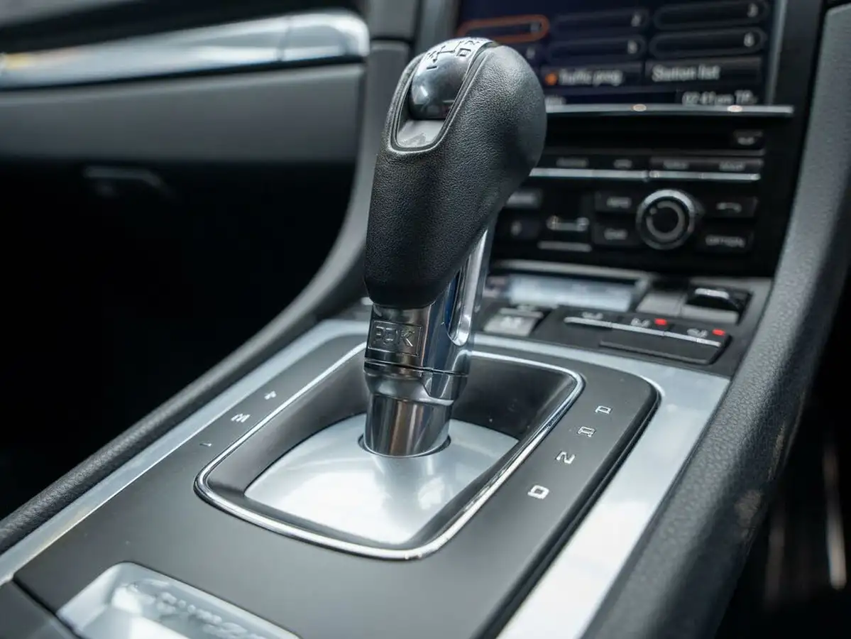 2016-porsche-cayman-27-pdk-big-7