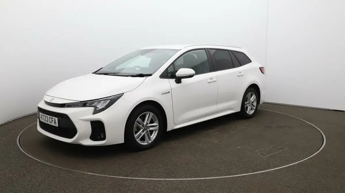 2023-suzuki-swace-18-motion-big-3