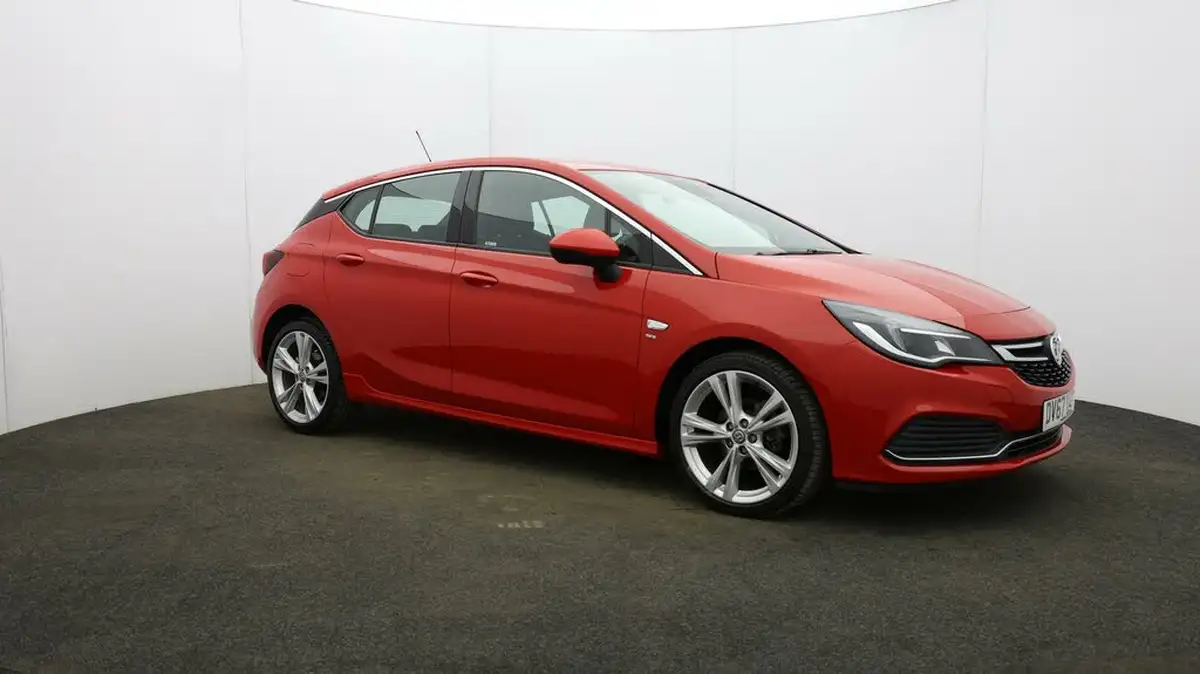 2017-vauxhall-astra-14i-16v-turbo-sri-vx-line-big-40