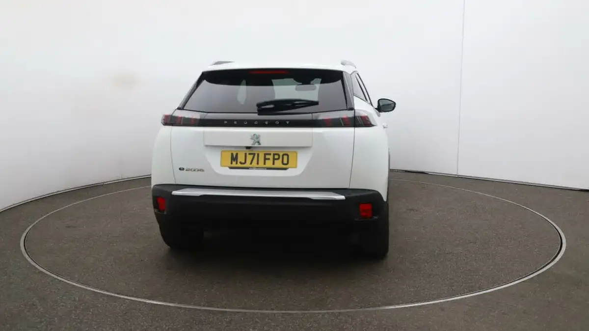 2021-peugeot-2008-suv-e-allure-big-6