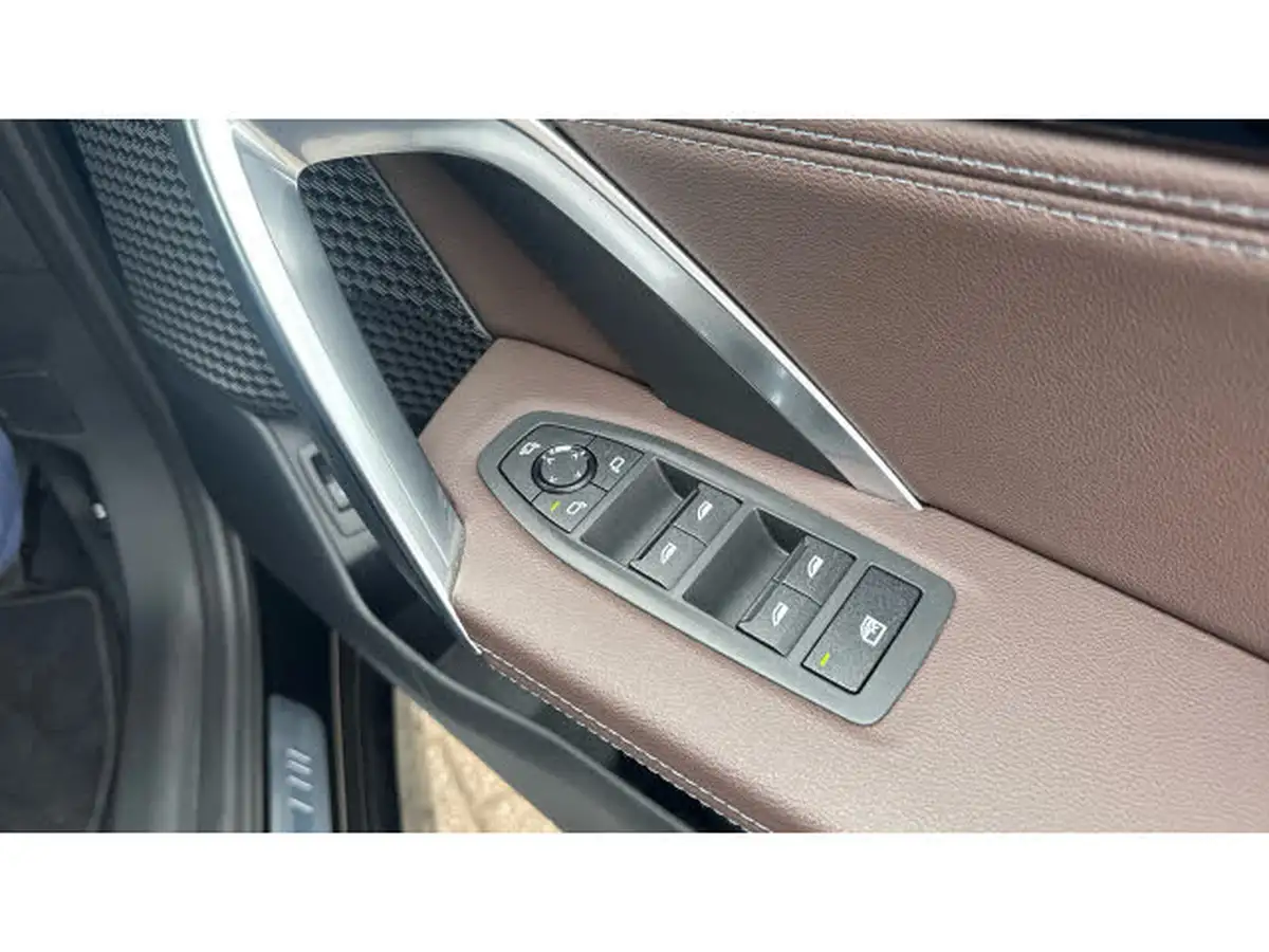 2022-bmw-x1-20td-xdrive23d-m-sport-premier-big-28