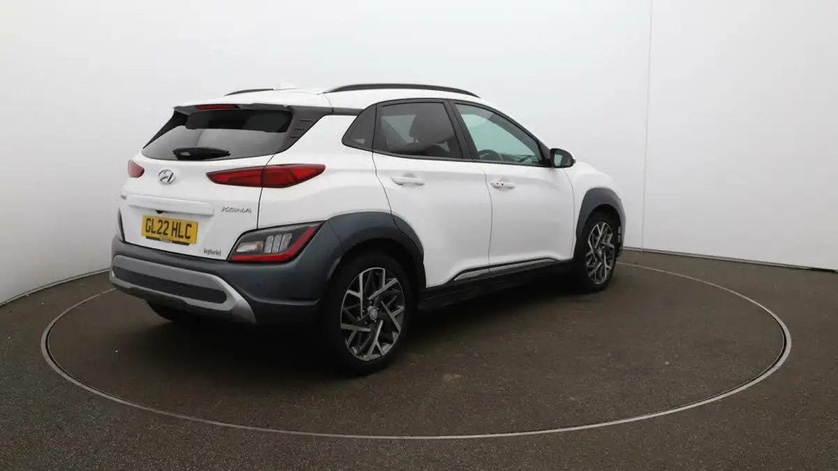 2022-hyundai-kona-16-gdi-premium-big-7