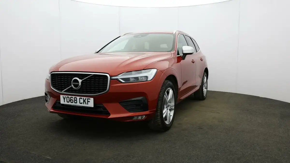 2018-volvo-xc60-20td-d4-r-design-4x4-geartronic-big-30