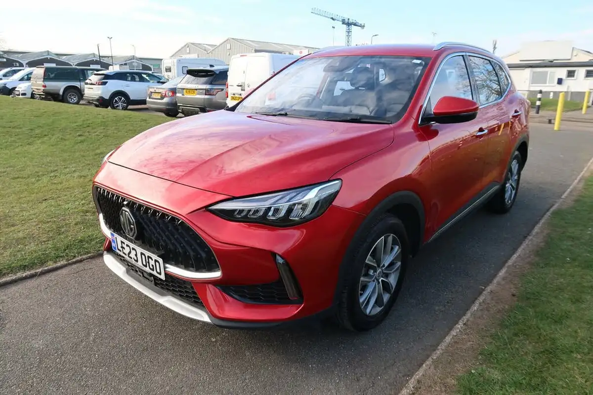 2023-mg-hs-15t-gdi-se-162ps-dct-big-4
