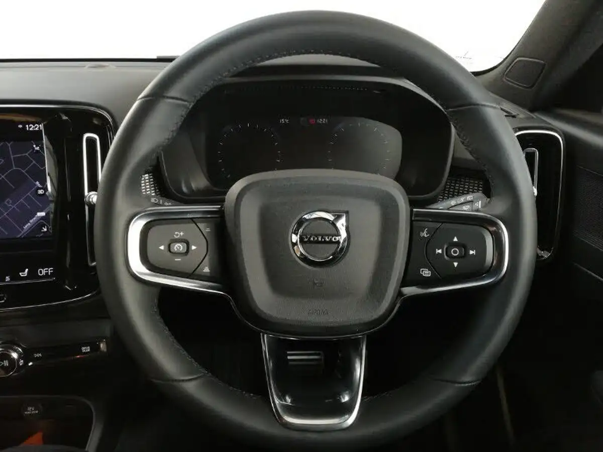 2021-volvo-xc40-20-b4-r-design-194bhp-auto-big-10