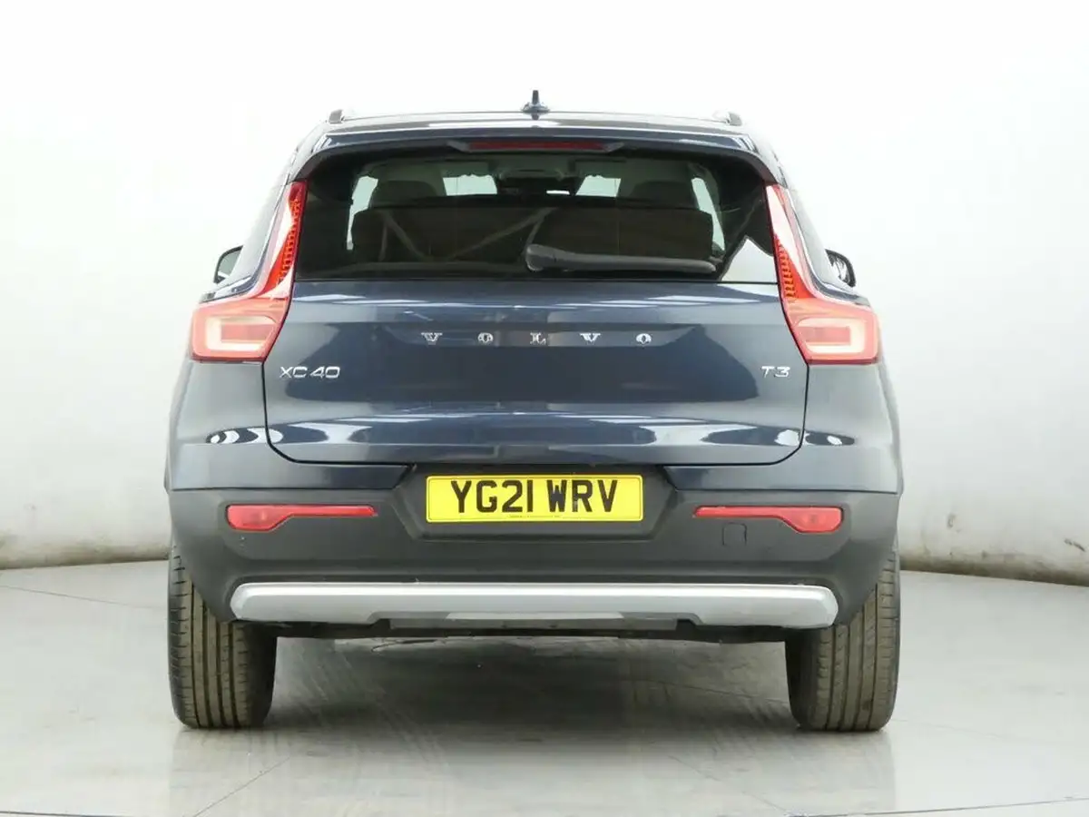 2021-volvo-xc40-15-t3-inscription-pro-161bhp-auto-big-8