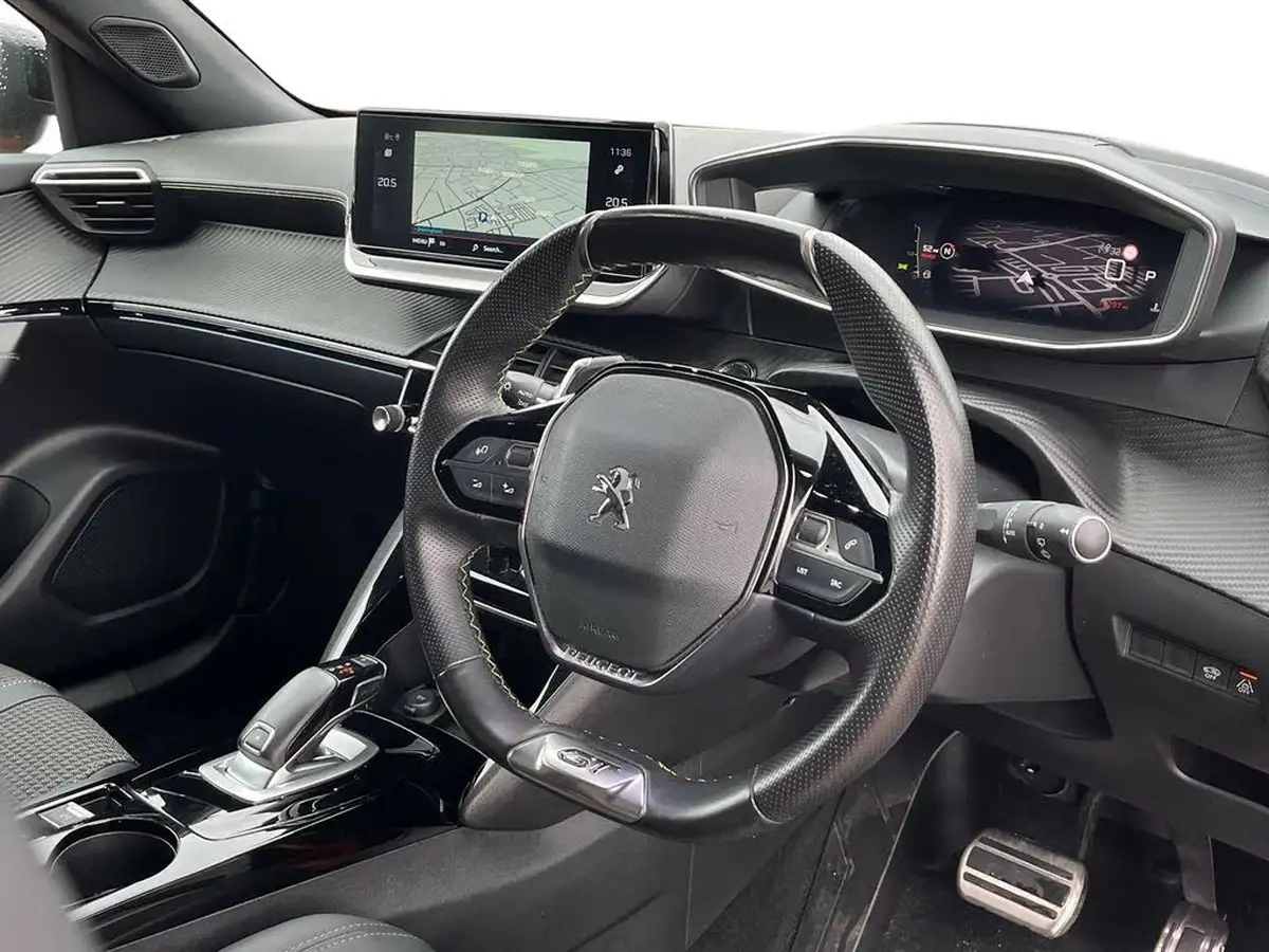 2022-peugeot-2008-suv-12-puretech-gt-eat8-big-4