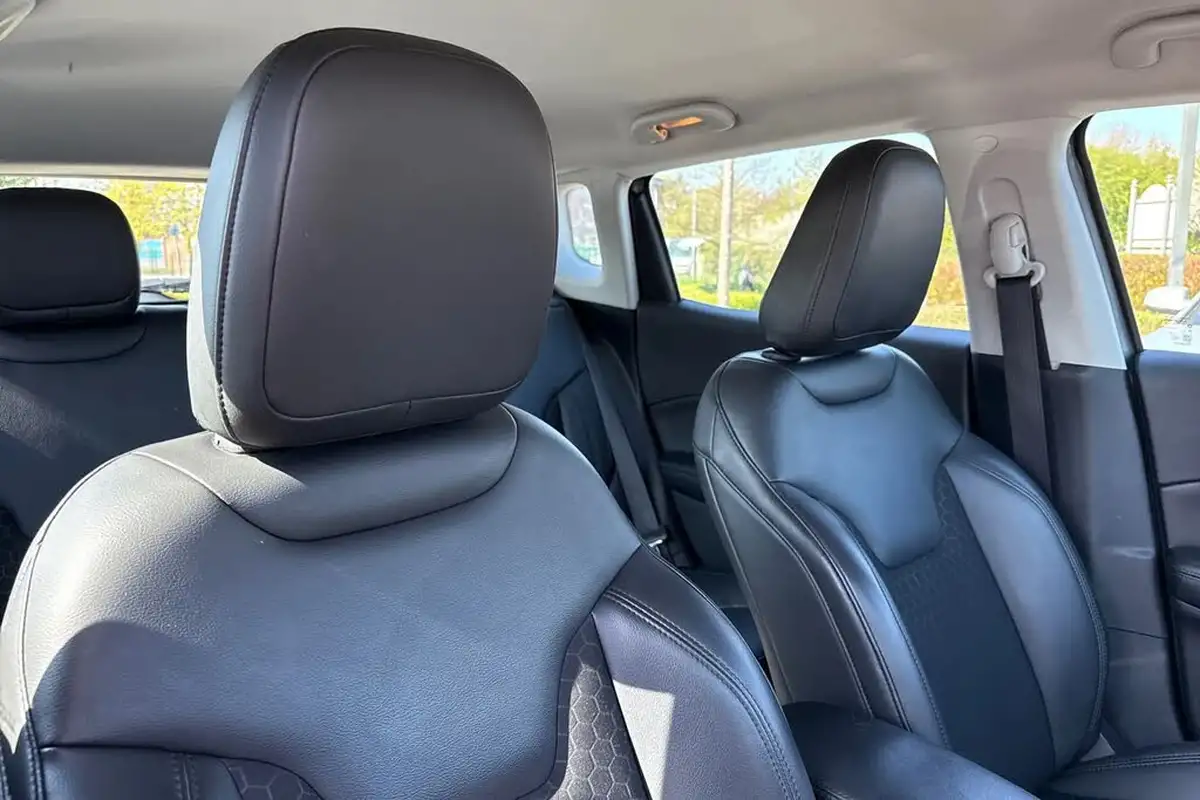 2019-jeep-compass-14-multiair-ii-night-eagle-big-22