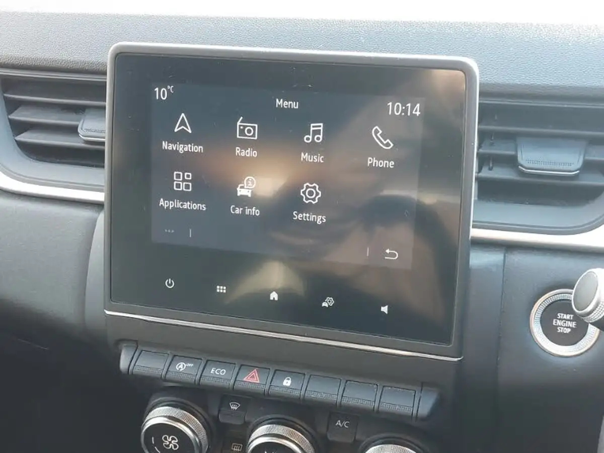 2021-renault-captur-10-tce-iconic-90ps-big-15