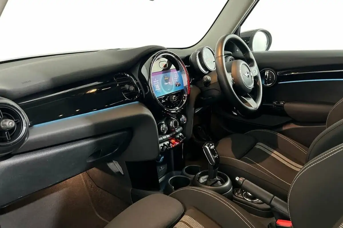 2022-mini-cooper-20-cooper-s-classic-premium-hatchback-5d-auto-big-8