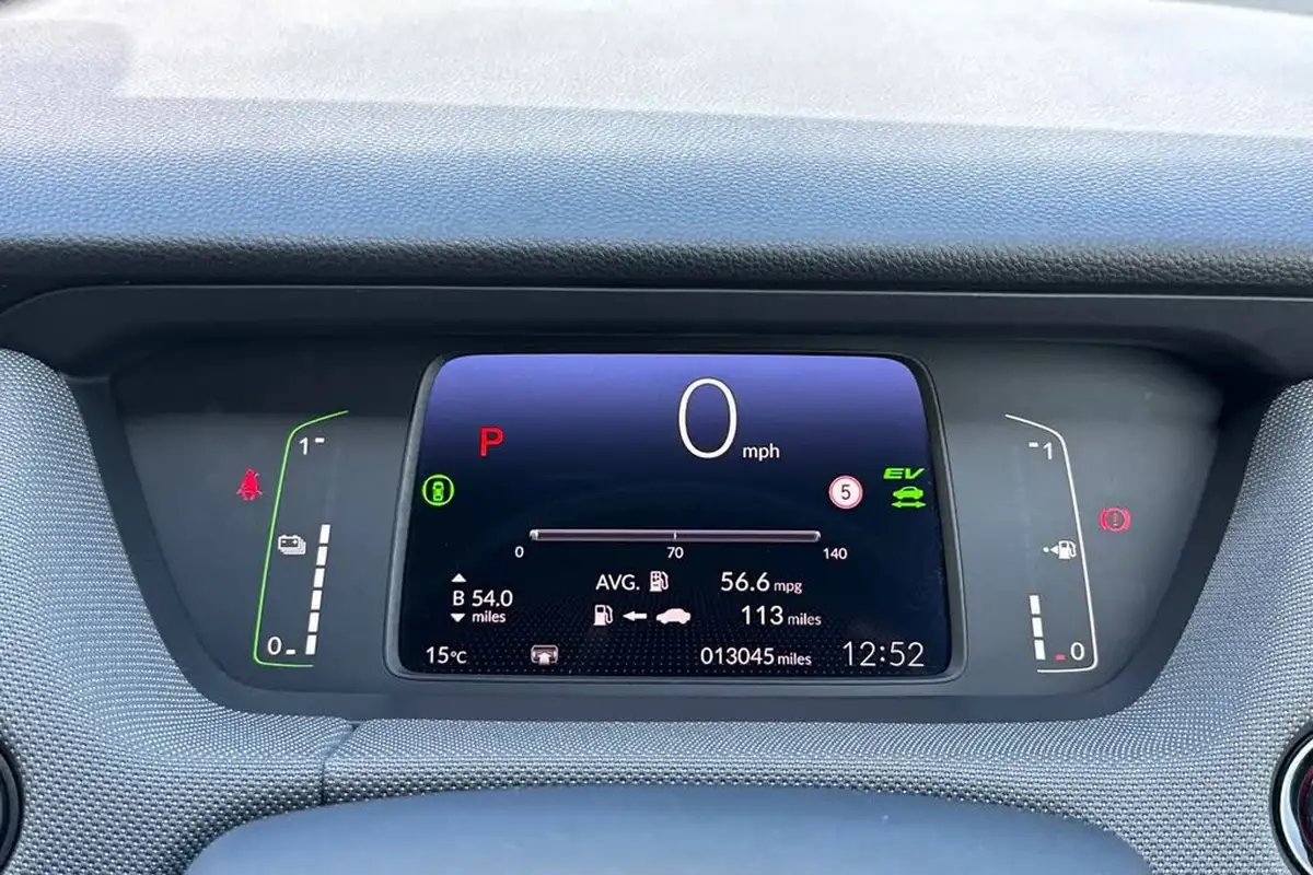 2021-honda-jazz-15-i-mmd-crosstar-ex-107ps-big-32