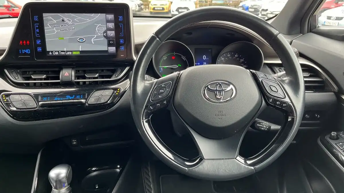 2018-toyota-c-hr-18-vvt-i-excel-big-5