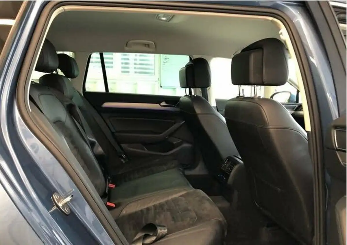 2018-volkswagen-passat-14-tsi-gte-estate-5d-big-37