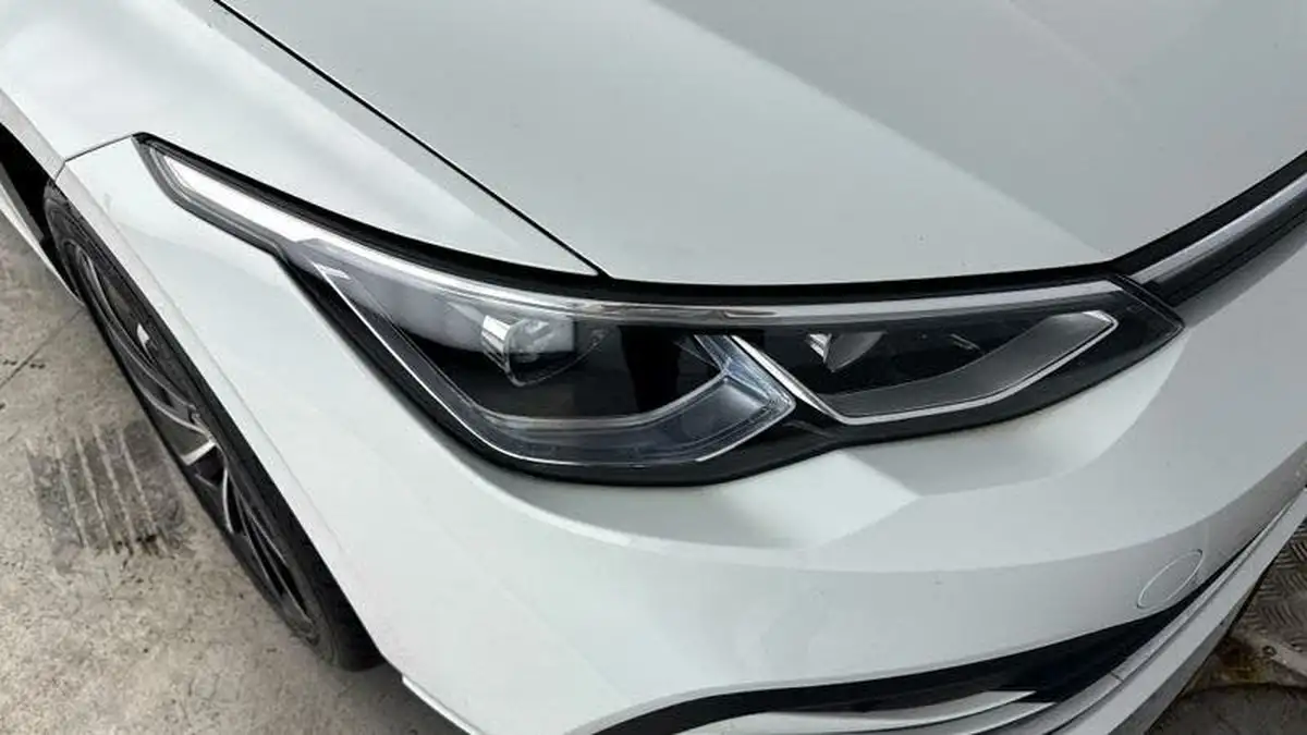 2023-volkswagen-golf-15-tsi-style-edition-150ps-big-35