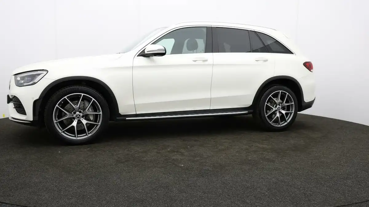 2022-mercedes-benz-glc-class-20d-glc300d-amg-line-premium-plus-245ps-station-wagon-5d-1950cc-big-59