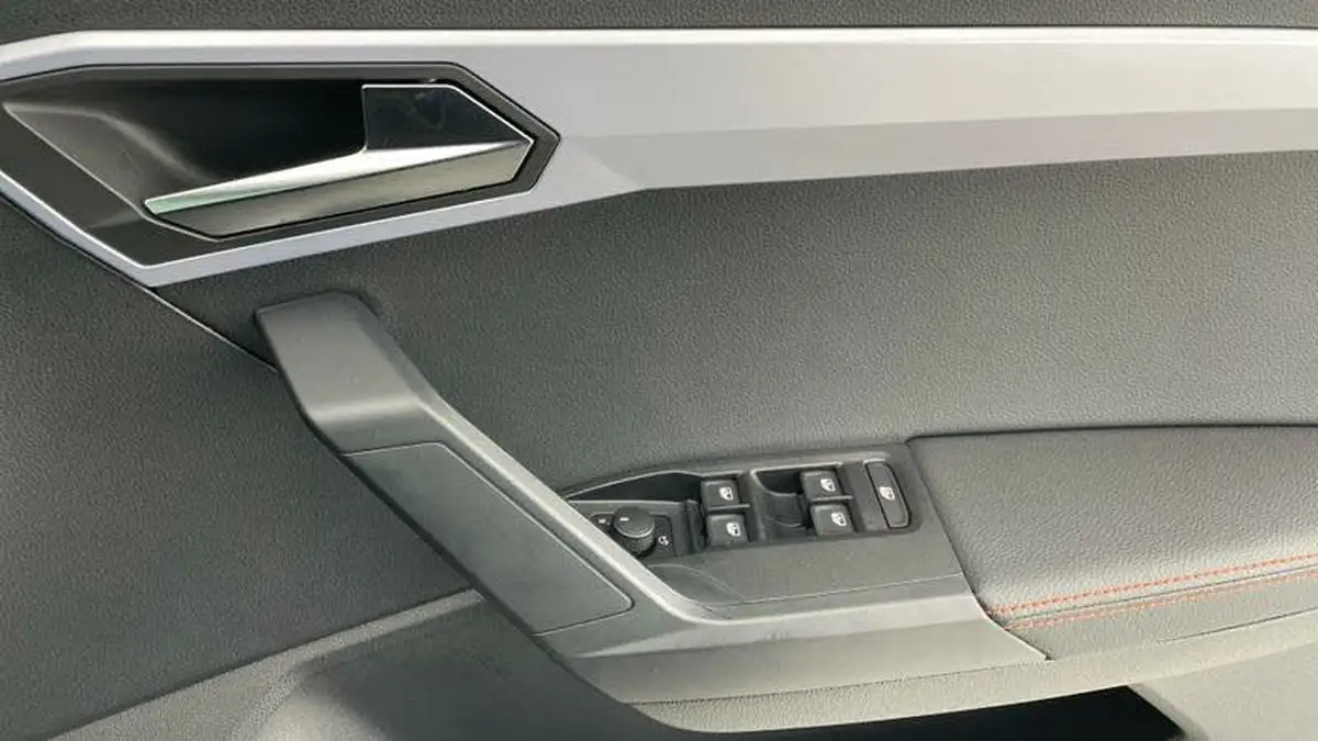 2024-seat-arona-10-tsi-fr-sport-110ps-dsg-big-58
