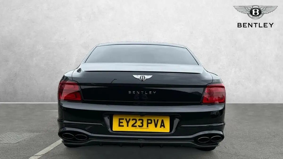 2023-bentley-flying-spur-40-v8-mulliner-big-7