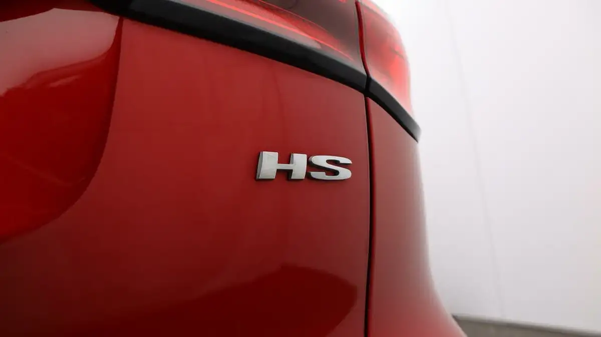 2022-mg-hs-15t-gdi-excite-162ps-big-21
