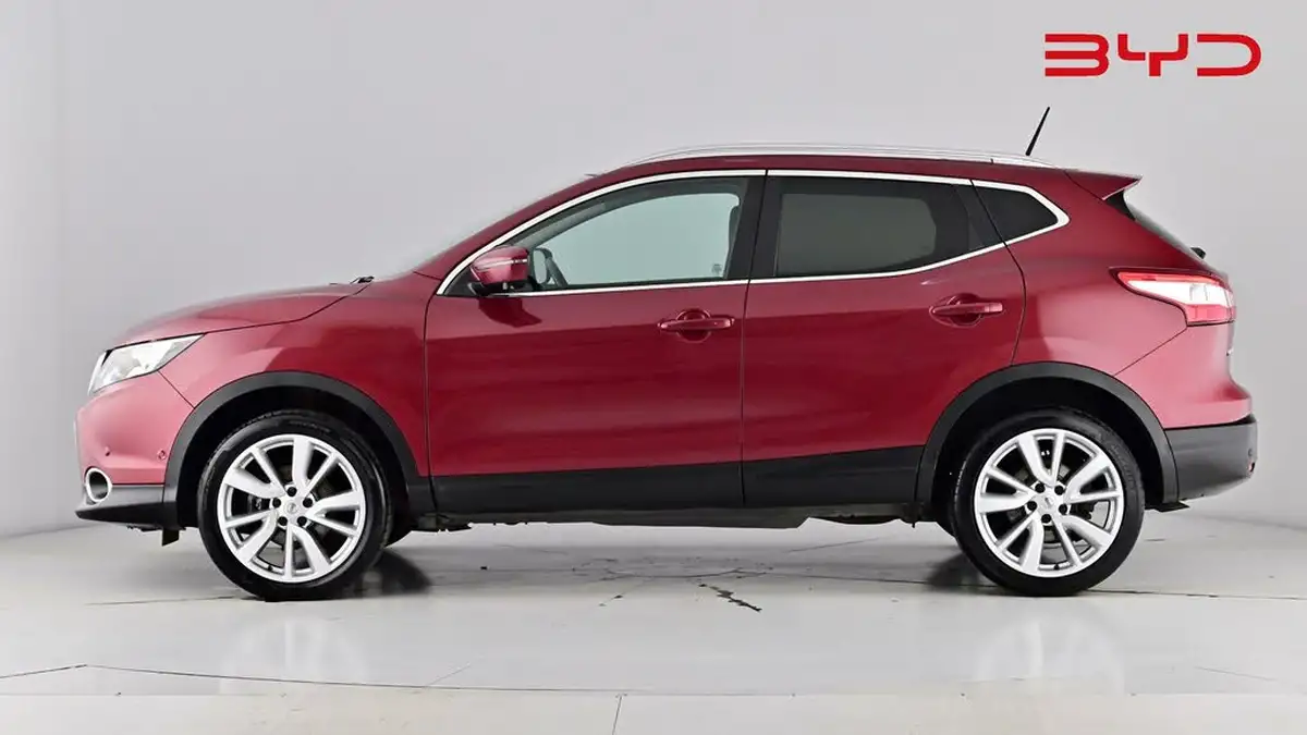 2017-nissan-qashqai-15dci-tekna-big-5