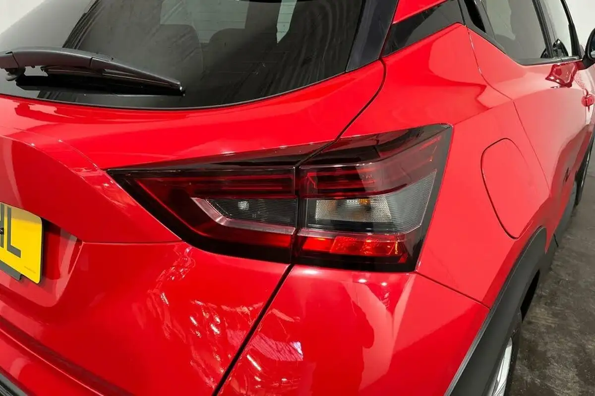 2021-nissan-juke-10-dig-t-n-connecta-big-17