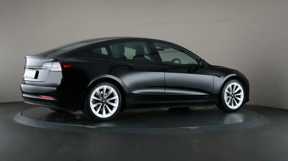 2020-tesla-model-3-e-standard-plus-big-57