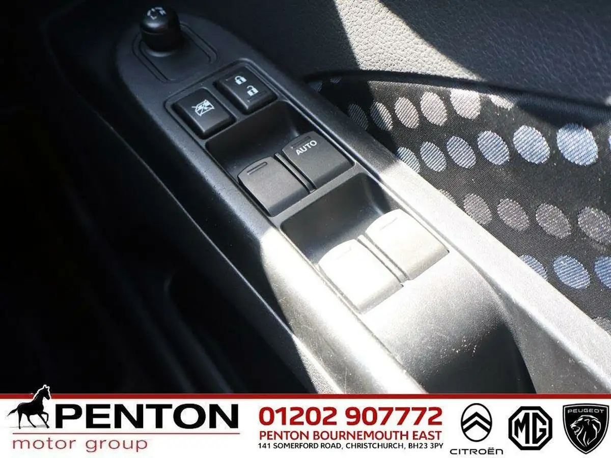 2015-suzuki-celerio-10-sz4-big-11