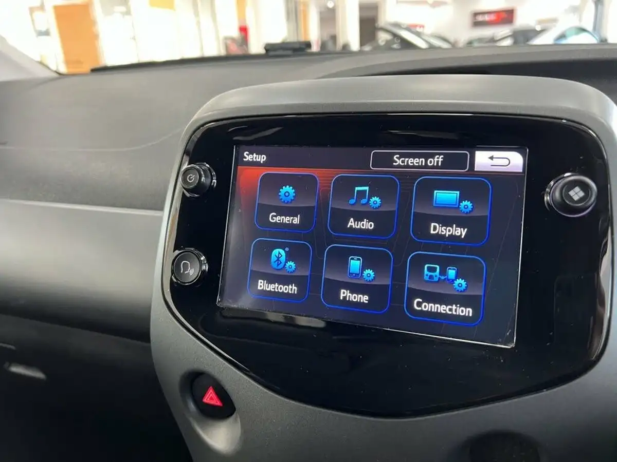 2021-toyota-aygo-10-vvt-i-x-trend-tss-x-shift-big-17