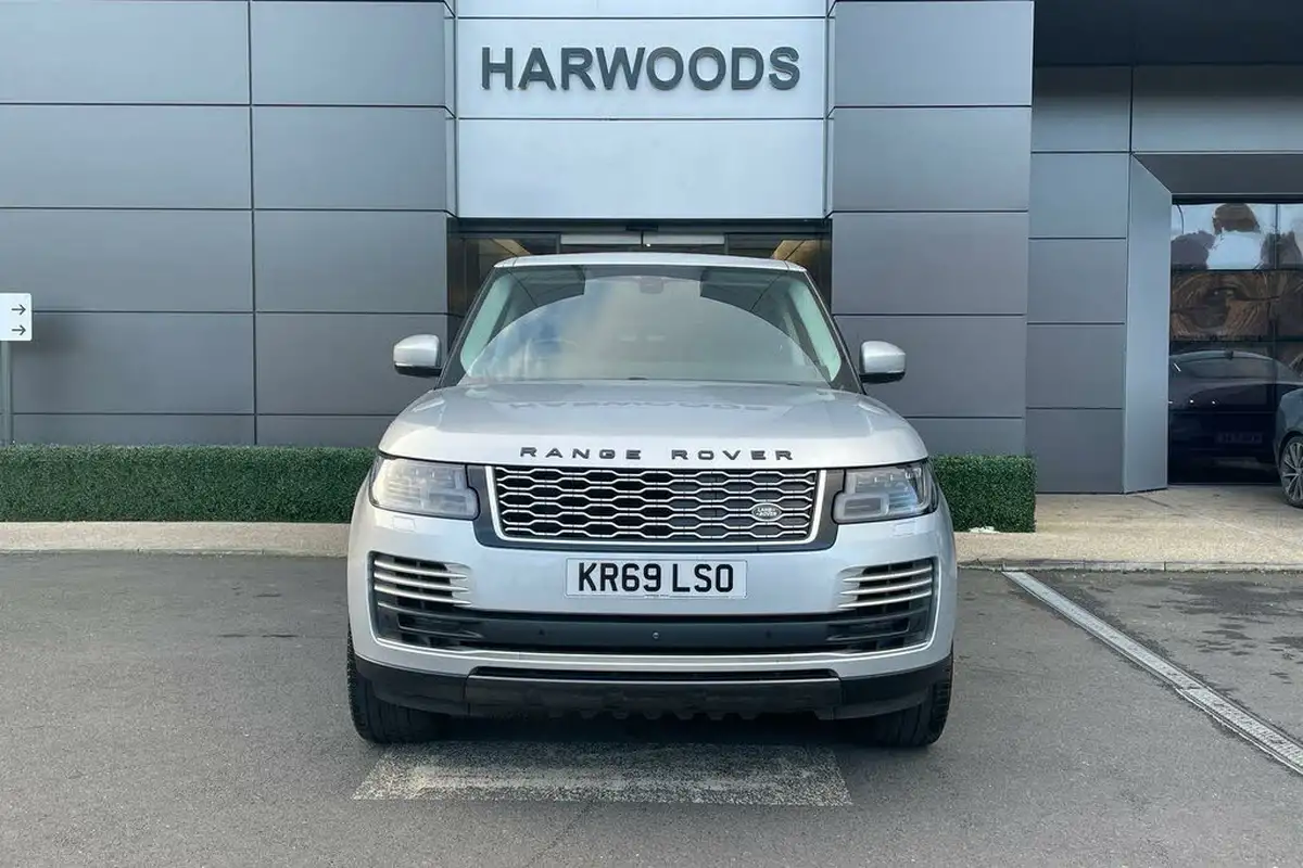 2019-land-rover-range-rover-20-p400e-autobiography-big-18