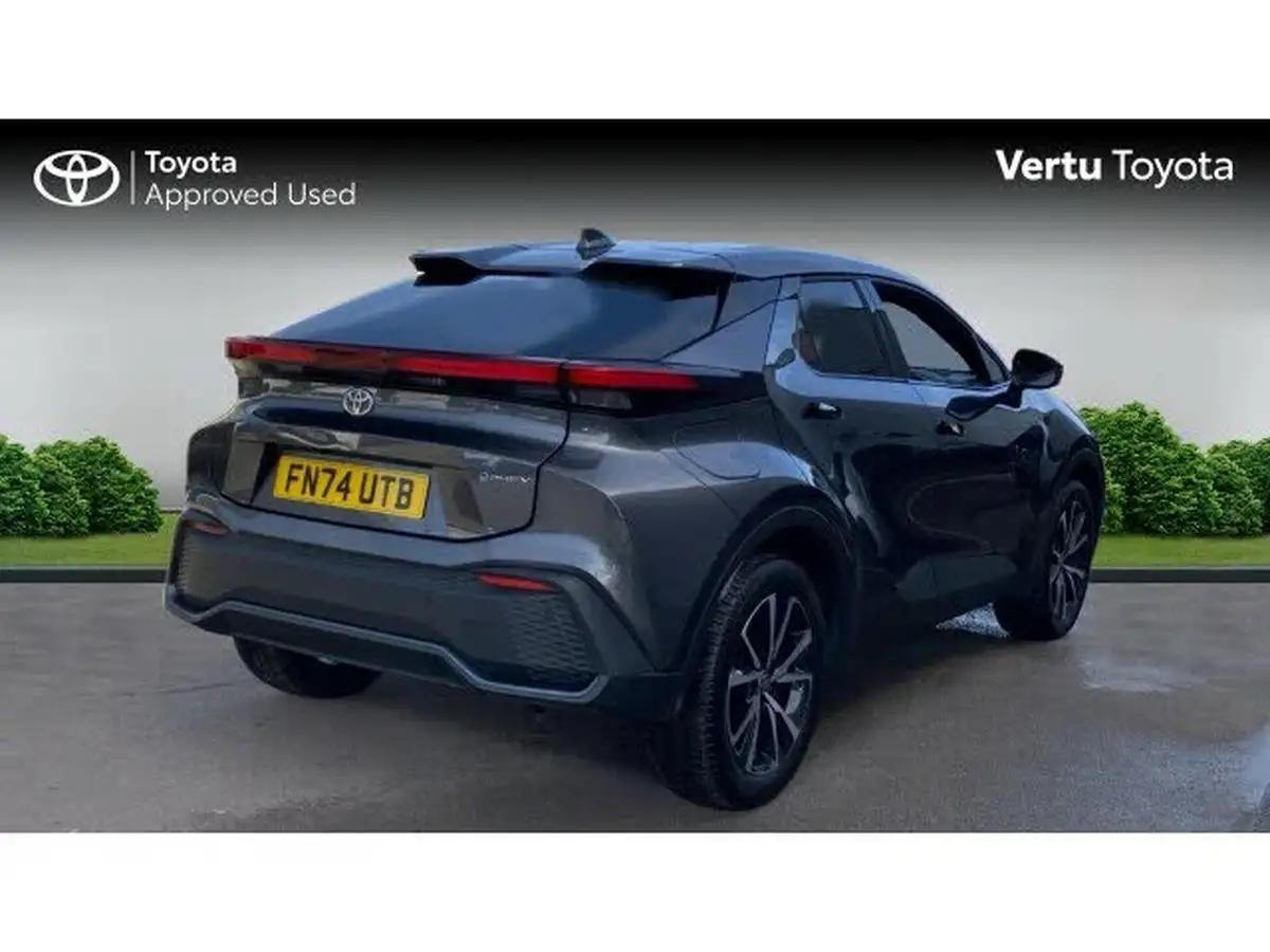 2024-toyota-c-hr-20-vvt-i-design-220bhp-plug-in-big-1