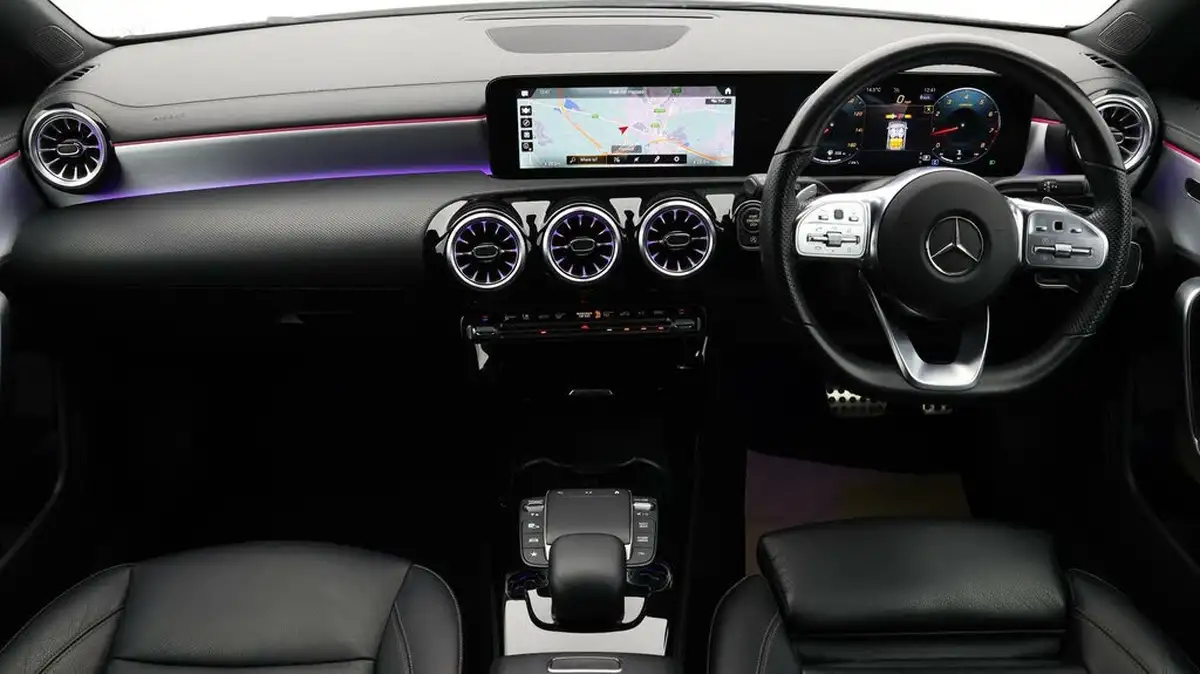 2022-mercedes-benz-cla-13-cla-180-amg-line-premium-shooting-brake-5d-big-12