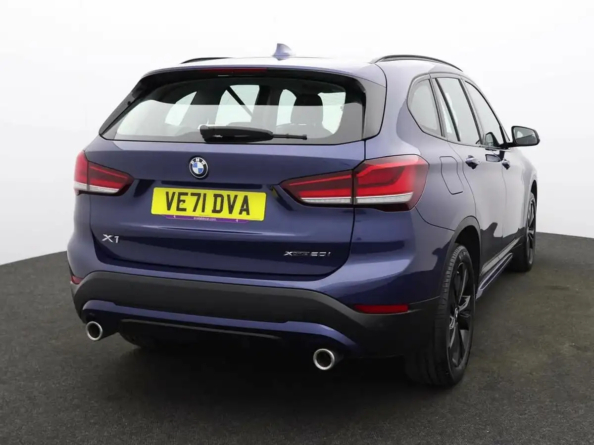 2021-bmw-x1-20-xdrive20i-sport-big-4