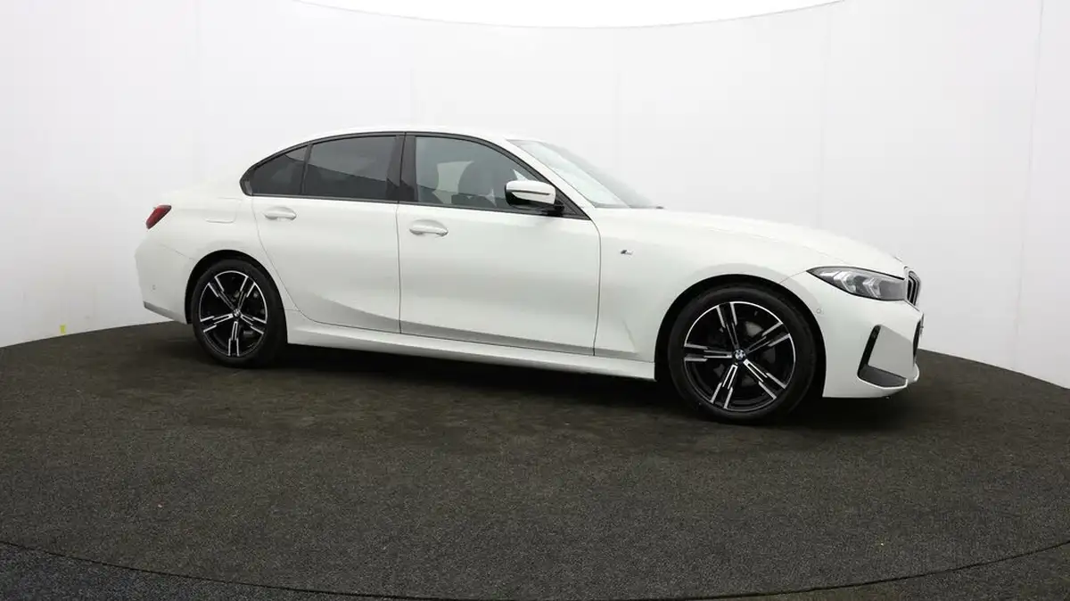 2023-bmw-3-series-20-320i-m-sport-saloon-4d-big-37