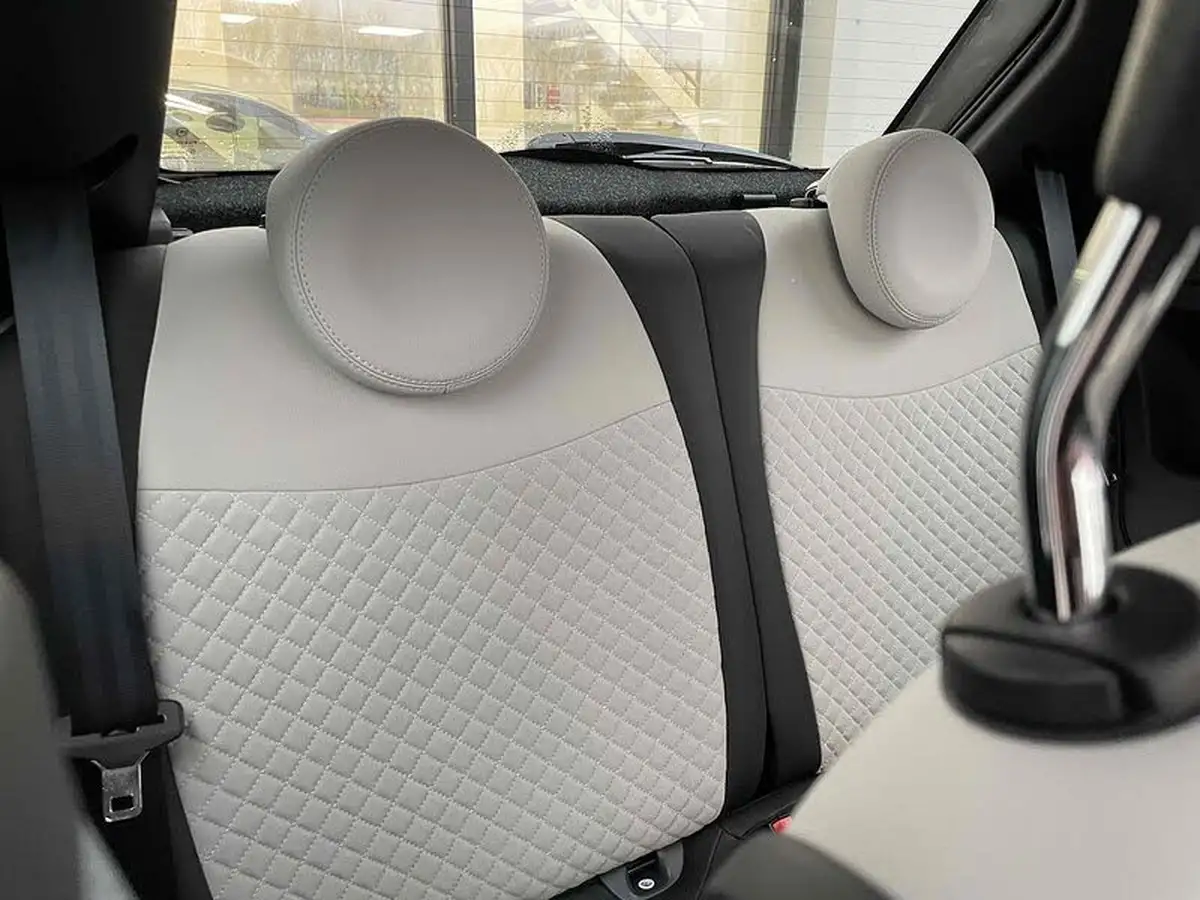 2021-fiat-500-10-dolcevita-big-8